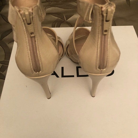 ALDO HEELS - Picture 2 of 6